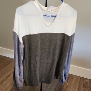 Love White and Gray 3/4 Sleeve Cut Out Sweatshirt